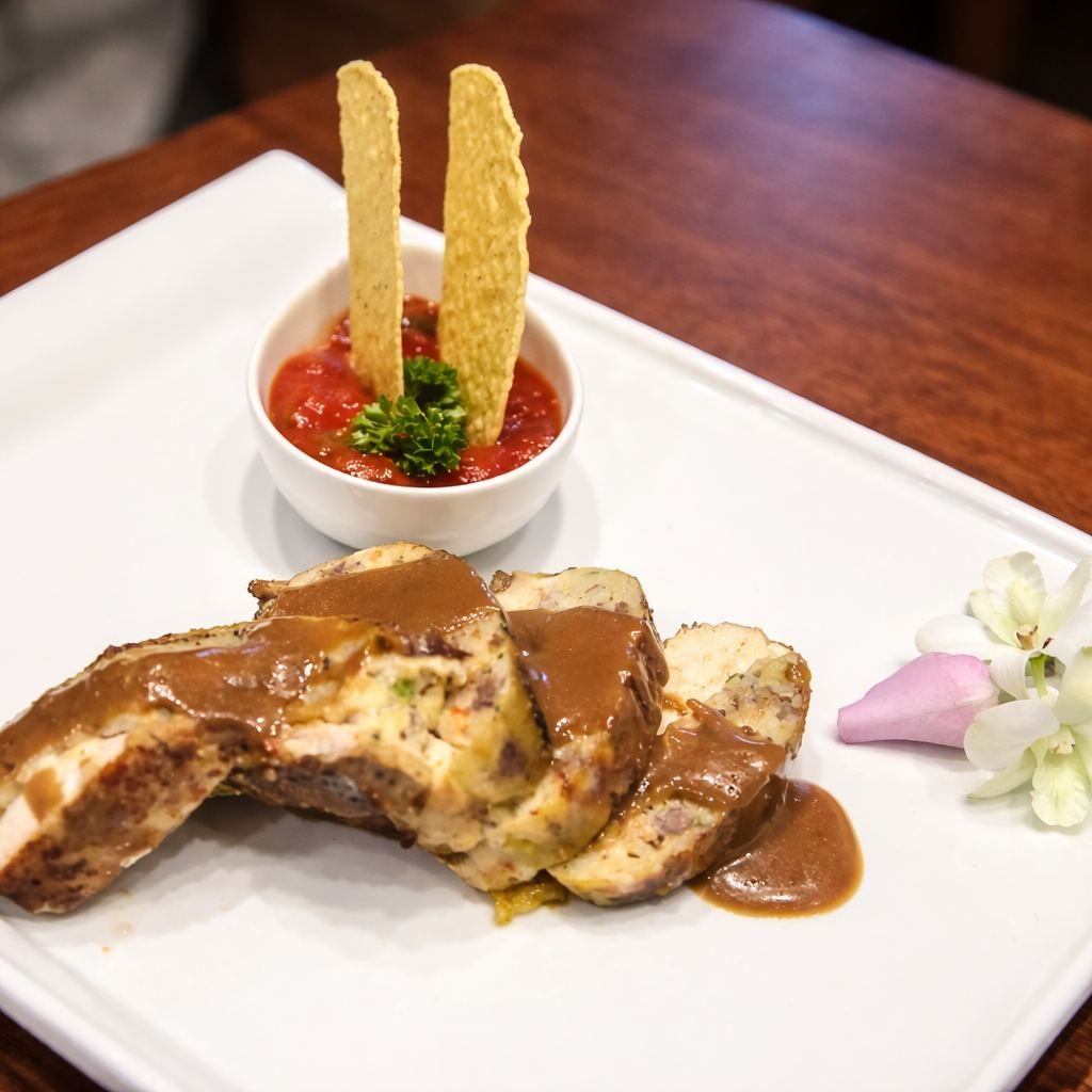 طبق فراخ بالصوص